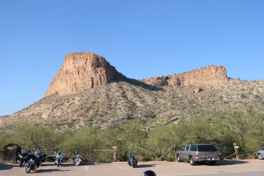 ../image/along the apache trail  3.jpg